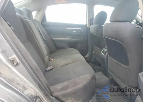 2015 Nissan Altima 2.5 z USA, uszkodzony, nr VIN 1N4AL3AP0FC254037